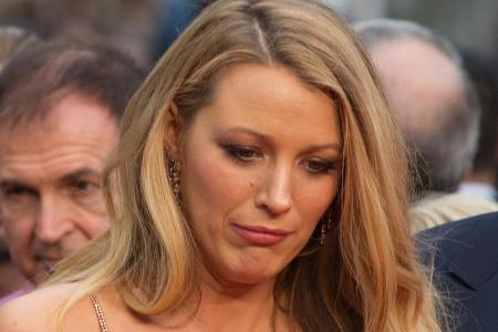 Blake Lively hat sich bei Dreharbeiten an der Hand verletzt