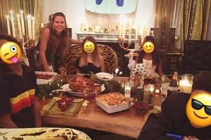 Heidi Klum schickt süße Weihnachtsgrüße - mit vier Smileys