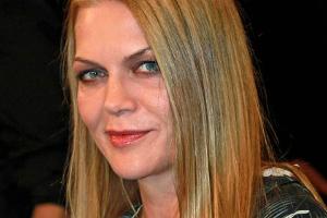 Anna Loos: Ihre Töchter sollen sich wehren können