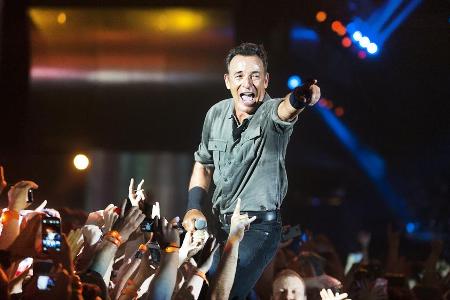Bruce Springsteen spielt immer wieder in ausverkauften Hallen Bruce Springsteen spielt immer wieder in ausverkauften Hallen