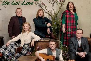 The Kelly Family: Alte Songs mit Liebe neu verpackt