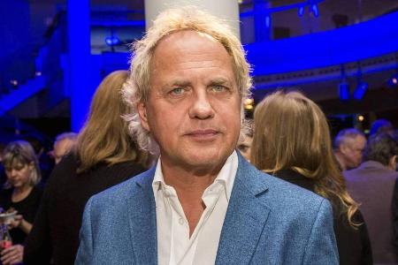 Uwe Ochsenknecht schwingt auch gerne mal das Tanzbein - aber nicht zu jeder Musik Uwe Ochsenknecht schwingt auch gerne mal das Tanzbein - aber nicht zu jeder Musik