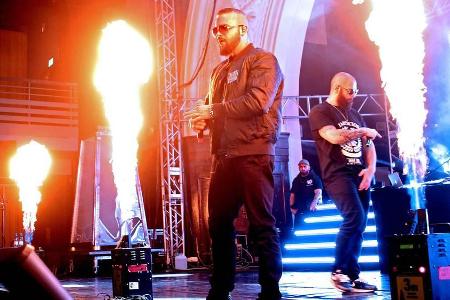 Kollegah während des Auftaktkonzerts seiner 