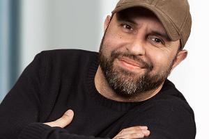 Serdar Somuncu: Der Satiriker bleibt bei n-tv