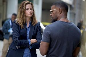 Duo infernale: Michelle Monaghan ("Jennifer Bryant") und Jamie Foxx ("Vincent Downs") im Thriller "Sleepless - Eine tödliche...