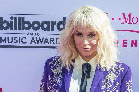 Kesha lebt lieber in der realen Welt, als im Internet