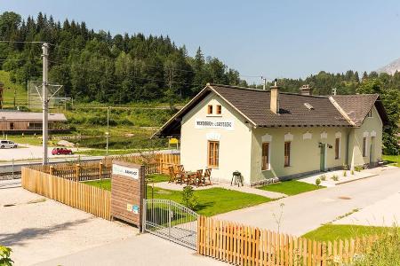 Ungewöhnliches Urlaubsquartier: der Bahnhof Wienerbruck