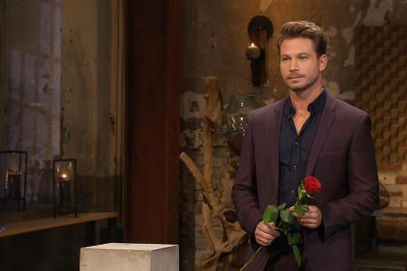 Wer bekommt die letzte Rose von Bachelor Sebastian?