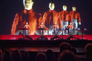 Darum ist der Kraftwerk-Gig zum Auftakt der Tour de France so begehrt