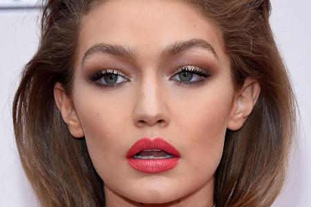Gigi Hadid hat fast immer einen vollen Terminkalender Gigi Hadid hat fast immer einen vollen Terminkalender