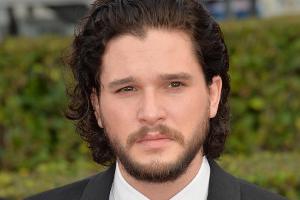 Wann Kit Harington zum ersten Mal Sex hatte