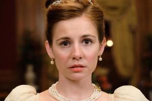 Josefine Preuß: Warum ihr Historienfilm "Das Sacher" brandaktuell ist