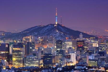 Platz 11: Südkorea - Das Land steht aufgrund der Grenze zu Südkorea in ständiger Alarmbereitschaft. Selbst die Hauptstadt Se...