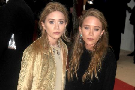 Hinter dem coolen Haarstyle der Olsen Twins steckt offenbar Shampoo-Verzicht