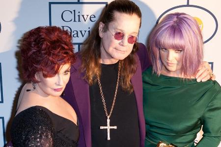 Ozzy Osbourne, seine Frau Sharon (l.) und Tochter Kelly