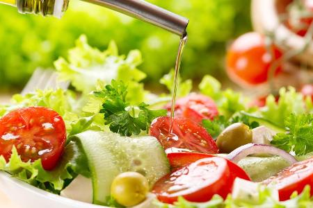 Salat gehört täglich auf den Tisch
