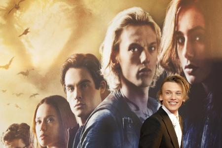 Jamie Campbell Bower spielte Caius und war dann als Jace in 