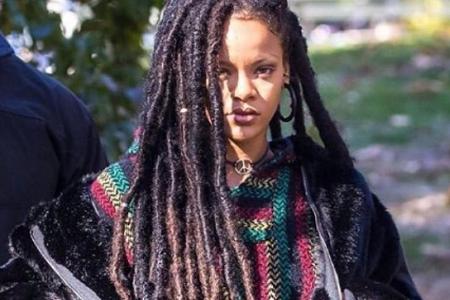 Rihanna ist bekannt dafür, sich ständig neu zu erfinden. Doch auch andere Stars zeigten sich 2016 mit neuen Looks.