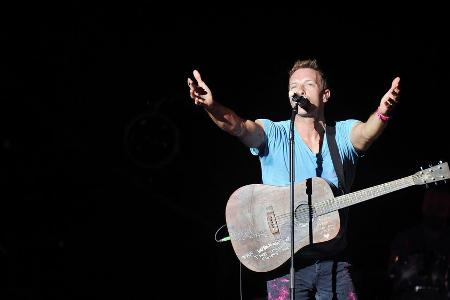 Chris Martin von Coldplay bringt das Global Citizen Festival nach Hamburg