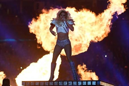 Lady Gaga während ihres spektakulären Super-Bowl-Auftritts