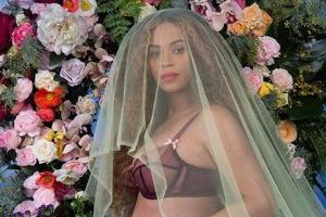 Schwangere Beyoncé tritt bei den Grammys auf!
