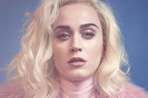 Katy Perry: Bizarres Video zur neuen Single "Chained To The Rhythm"