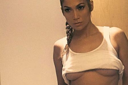 Jennifer Lopez zeigt ihren durchtrainierten Körper Jennifer Lopez zeigt ihren durchtrainierten Körper