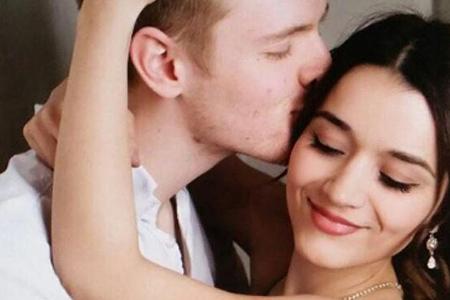 Seit über einem Jahr glücklich verliebt: Timur Bartels und seine Freundin Michelle