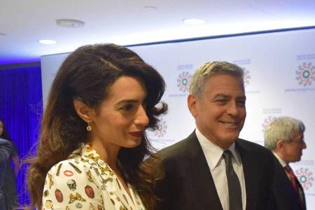 Erwarten im Juni Zwillinge: Amal und George Clooney Erwarten im Juni Zwillinge: Amal und George Clooney