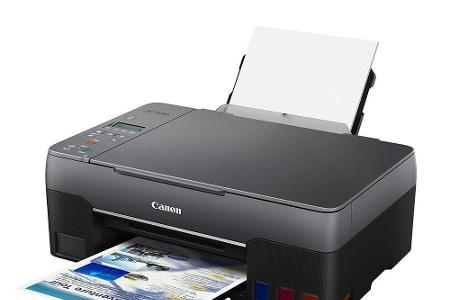 Der Tinten-Tank-Multifunktionsdrucker Canon Pixma G3560 zieht das Papier aus der hinteren Zufuhr, in die maximal 100 Blatt p...