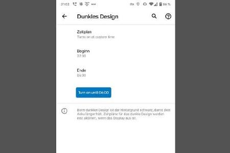 Das dunkle Design lässt sich unter Android 11 entweder manuell oder zeitgesteuert aktivieren.