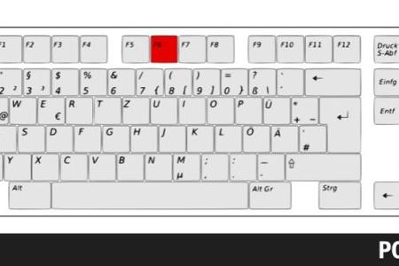 Mit F6 springt der Cursor in die Adresszeile und markiert dort die gesamte URL. Sobald Sie zu tippen anfangen, überschreiben...
