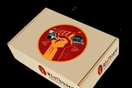 Ebenfalls in Verpackung: das RIoTboard.