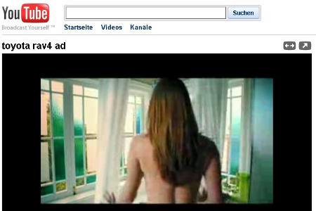 In diesem Werbespot tun die Akteure alles dafür, am Steuer sitzen zu dürfen.