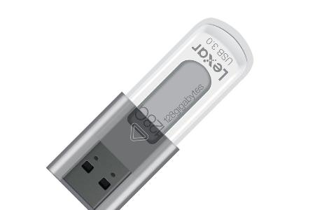 Platz 8: Lexar Jumpdrive S55 128GB USB 3.0
Fazit: Mit 50 Cent pro Gigabyte ist der Stick recht preiswert. Gut sind Lese- (bi...