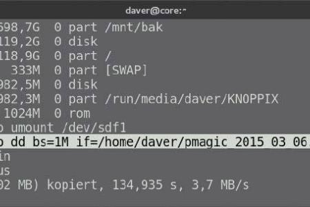 Mit dem Kommandozeilenwerkzeug dd werden Daten Byte für Byte kopiert.