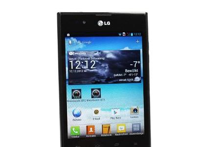 Das LG Optimus VU fällt auf. Die gewöhnungsbedürftige Form kommt mit einer Stiftbedienung und einem 4:3-Bildschirm daher. Di...