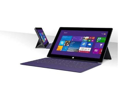 Für das Surface 2 und das 2 Pro bietet der Hersteller flache Tastaturen, die auch als Schutzhülle dienen.