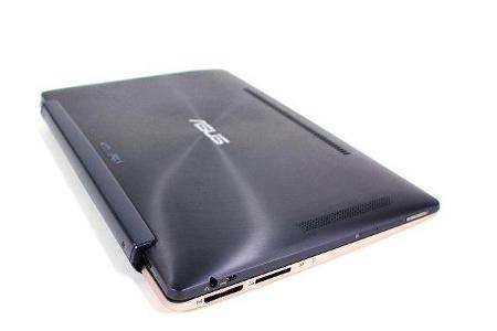 Ohne Tastatur ist es ein Windows-Tablet, mit Tastatur ein Ultrabook.