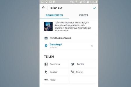 Zusätzlich zur Bildbeschreibung lassen sich einem Beitrag Hashtags hinzufügen, was die Sichtbarkeit verbessert.
