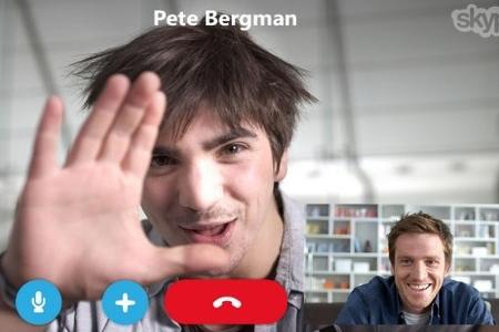 Aus dem Hause Microsoft bietet Skype nicht nur die bekannte Video-Telefonie, sondern auch Text- und Audio-Chat.