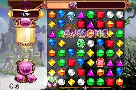 Bejeweled: Bei diesem Kombinationsspiel müssen Sie Juwelen in eine günstige Reihenfolge bringen.