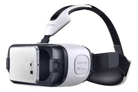 Super Gerät nur leider ziemlich teuer. Zusammen mit dem passenden Smartphone kostet die Gear VR mindestens 750 Euro.