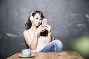 Gratis online Musik streamen, downloaden und hören