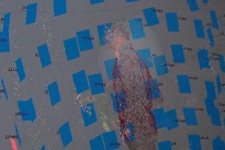 Mit Software wie Agisoft Photoscan wird das erste 3D-Modell am Rechner erstellt.