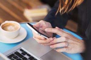 So synchronisieren Sie PC und Smartphone