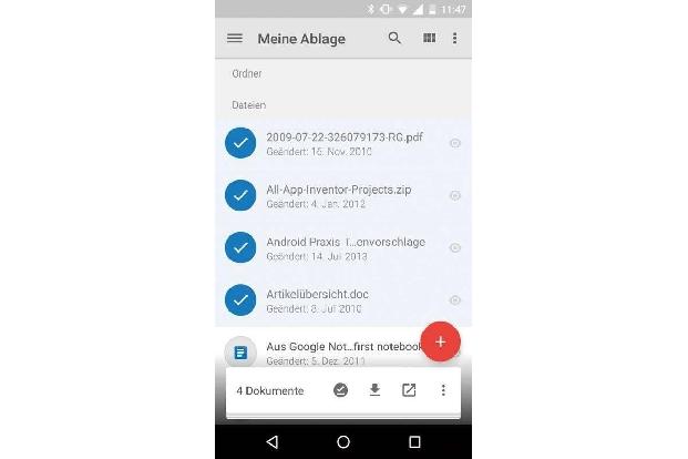 In der Google-Drive-App lassen sich zur Offlinesynchronisation nur einzelne Dateien auswählen, nicht aber komplette Ordner.