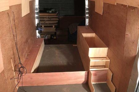 Campingbus-Selbstausbau auf Mercedes Sprinter