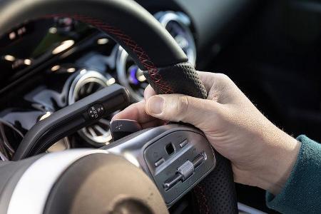 Mercedes EQA
