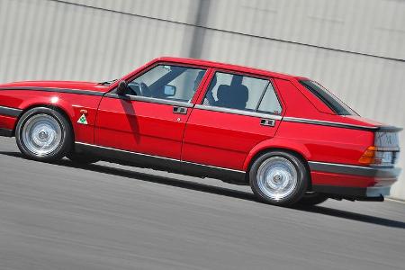 Alfa Romeo 75